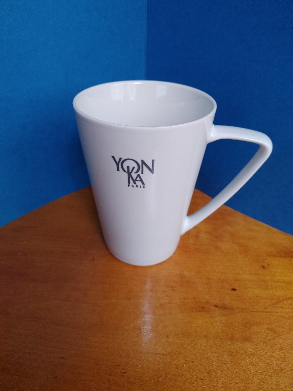 YONKA Paris 'LA VIE en Rose' 12 Ounce Mug